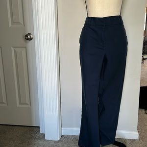 Navy Cropped Pant